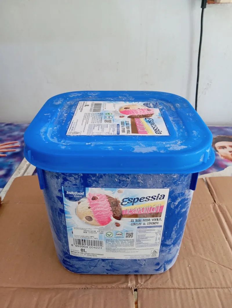 IDF 8L Neapolitan Biru